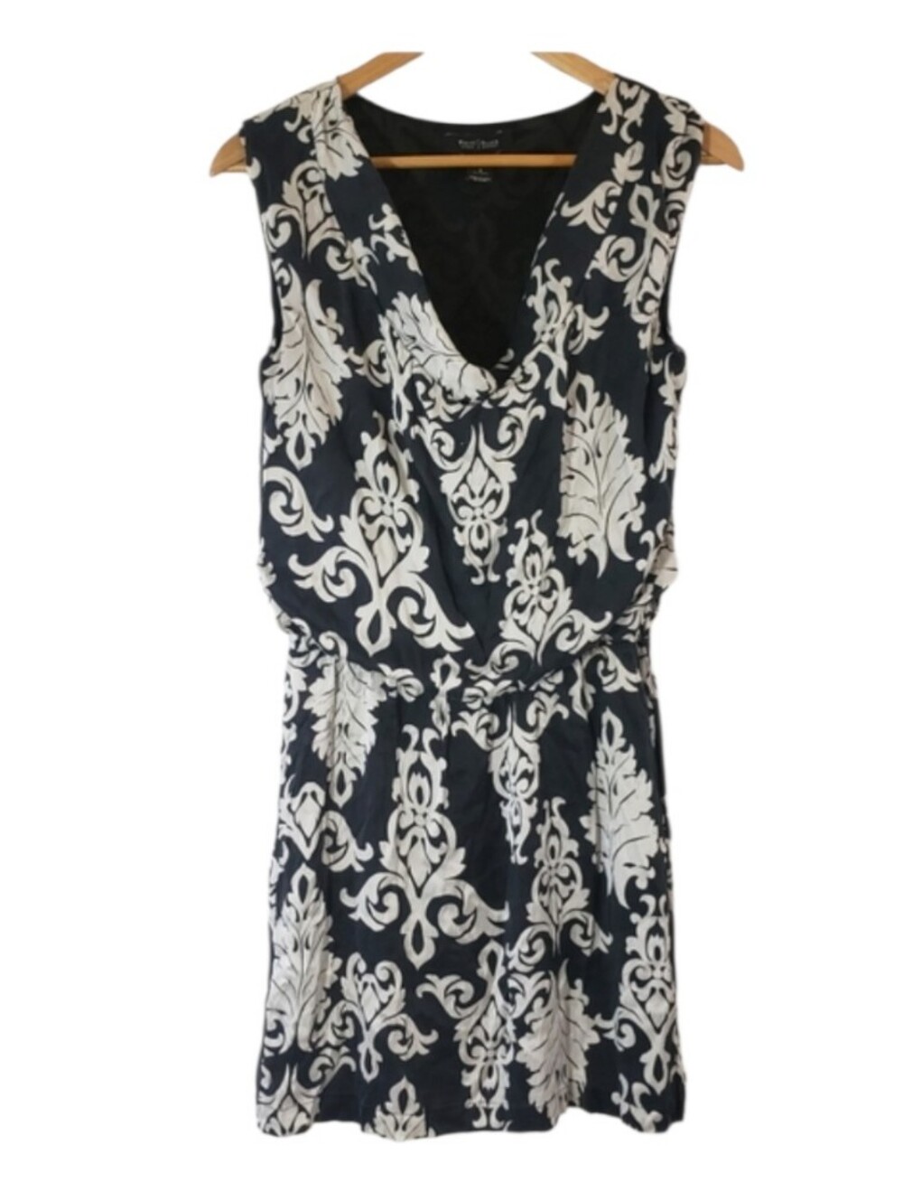 White House Black Market  Sleeveless Paisley Dress Boho